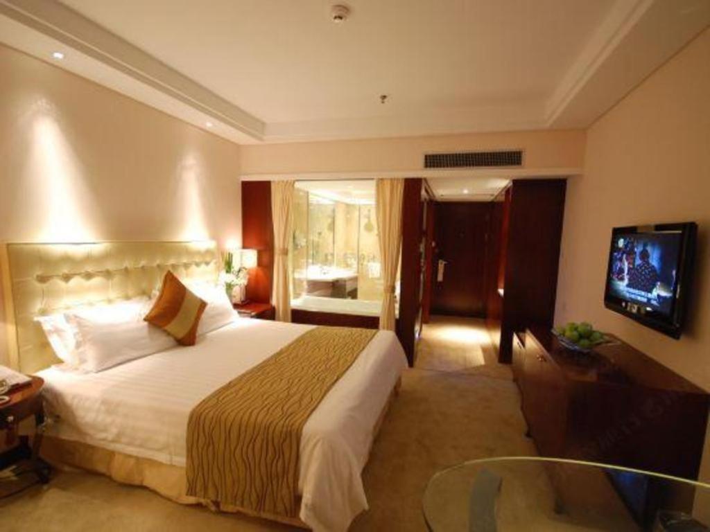 Maison New Century Hotel Ningbo Exterior photo