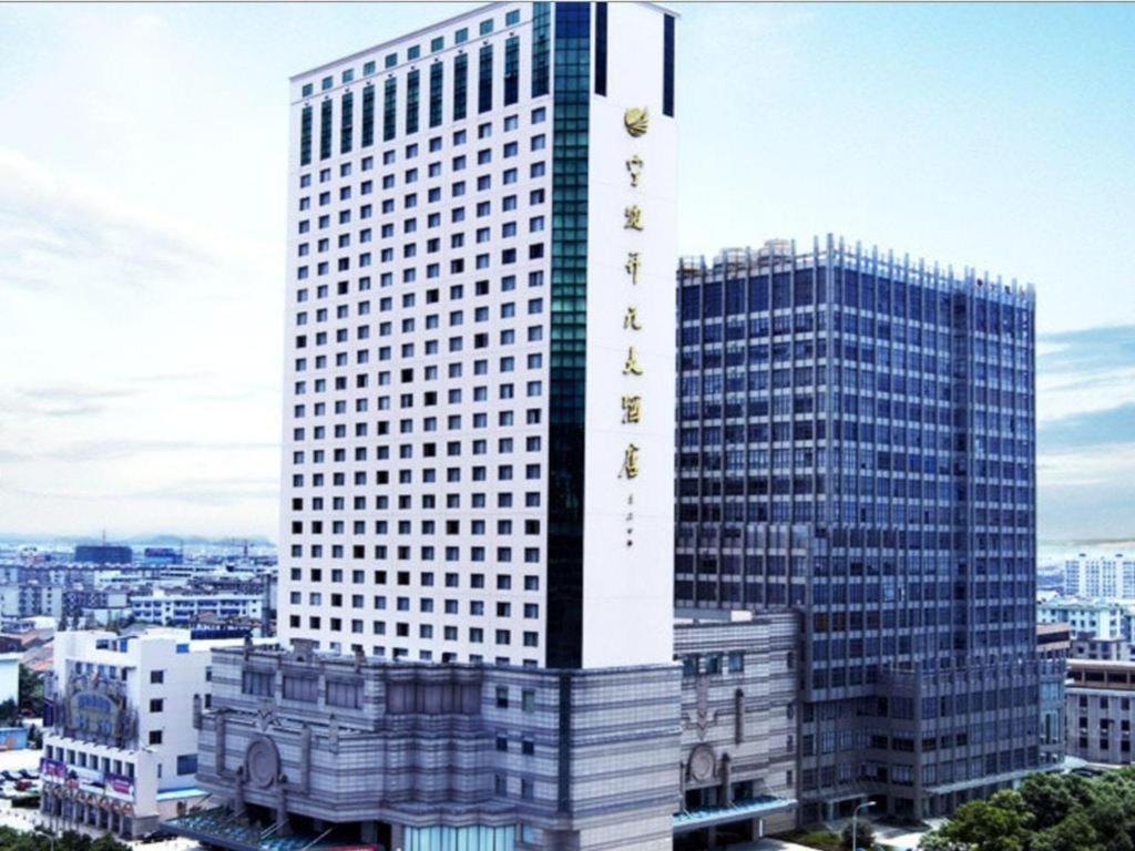 Maison New Century Hotel Ningbo Exterior photo