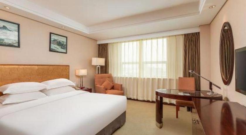 Maison New Century Hotel Ningbo Exterior photo